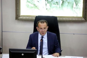 BOLU BELEDİYE BAŞKANI ÖZCAN'IN KADIN MECLİS ÜYESİNE SÖZLERİ PROTESTO EDİLDİ