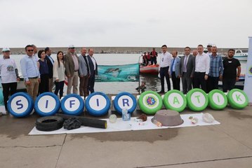 ZONGULDAK - Deniz dibi ve sahil temizliği yapıldı