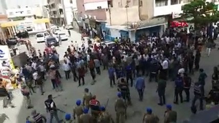 Aşiret kavgası kenti karıştırdı! 200 kişi birbirine girdi; çok sayıda yaralı var