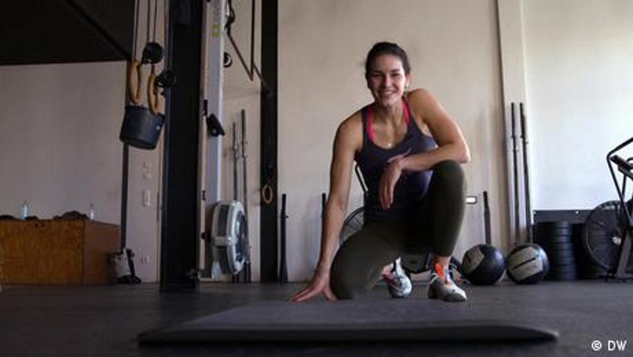 Überkopfdrücken für Schultern und Arme