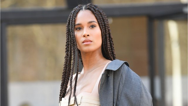 VOICI : Cindy Bruna : ses déchirantes confidences sur son enfance bouleversée par les violences domestiques