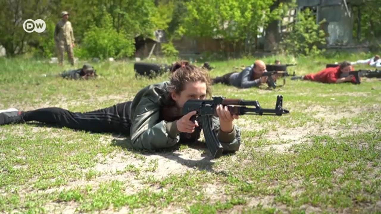 Как жители Киева готовятся к возможному новому российскому наступлению (01.06.2022)
