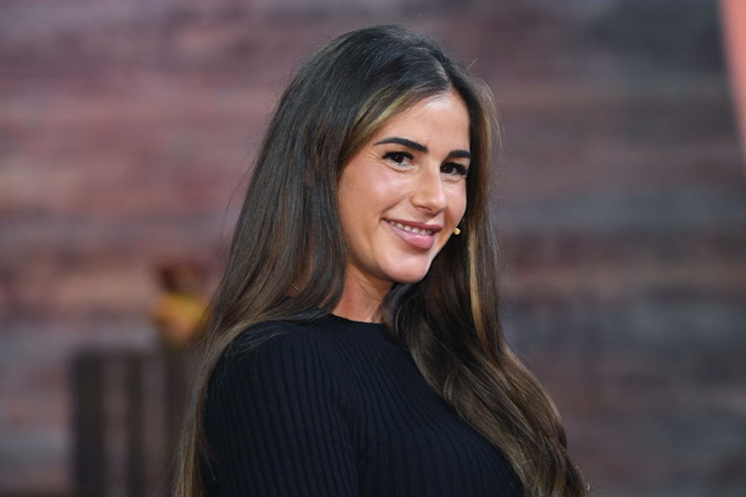 Was für ein Rücken! Sarah Engels lässt die Muskeln spielen