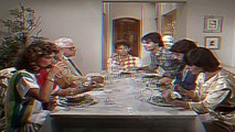 Bruna Faz Jantar em família e faz piada com Luiza, Nina continua mentindo para Daniel | Pão Pão,Beijo Beijo  1983. Cap 15