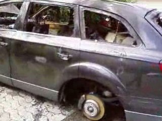 ils ont brulé mon audi Q7