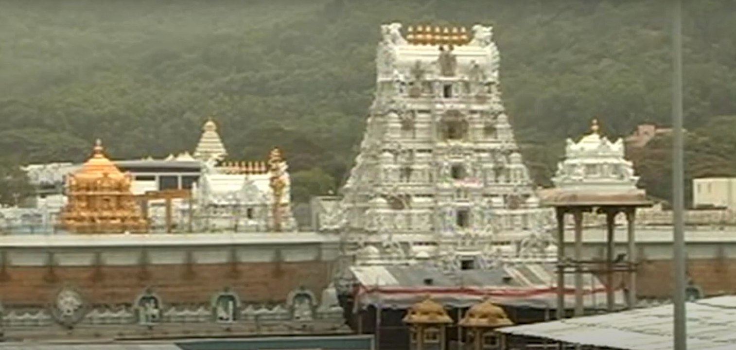 Plastic Ban On Tirumala సంపూర్ణ ప్లాస్టిక్ నిషేధంపై వ్యాపారుల మిశ్రమ