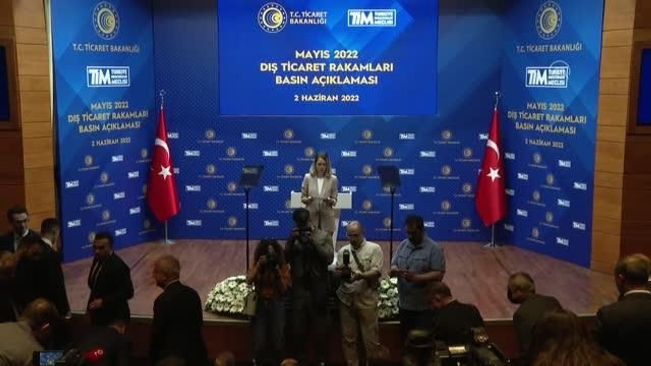Ticaret Bakanı Muş: "Mayıs ayında ihracat geçen yılın aynı ayına göre yüzde 15,2 artışla 19 milyar dolara ulaşmıştır"
