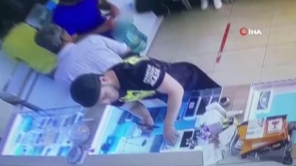 Cep telefonu hırsızlığı olayında yeni gelişme: Hırsız, Alman kimliği satın alıp Türkiye'ye giriş yapmış