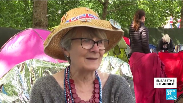 Jubilé de la reine : les britanniques se pressent à Londres pour apercevoir Elizabeth II