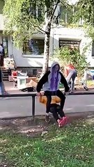 Hot Body Builder Prank in Garden  SHMEKSSS Funny Video [ТРЮКОВАЯ КОМЕДИЯ Ч2ПРАНКИВОРКАУТWORKOUT]