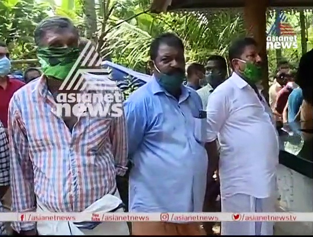 ഉത്ര കൊലക്കേസ്: കുഴിച്ചുമൂടിയ പാമ്പിന്റെ ജഡം പോസ്റ്റ്‌മോര്‍ട്ടം ചെയ്യും