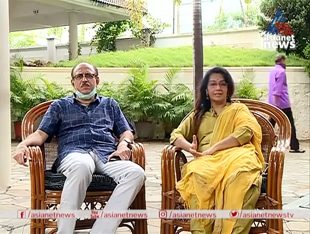 ഈ ജൂൺ മാസത്തിൽ ഞങ്ങൾ പരിചയപ്പെട്ടിട്ട് 52 വർഷമാകും';ഓർമ്മകളുമായി സുരേഷ് കുമാറും മേനകയും