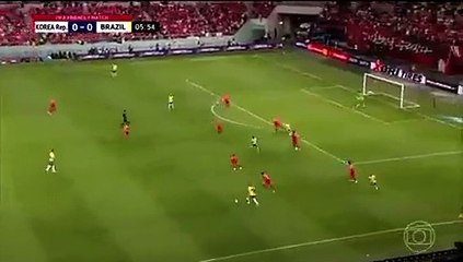 هدف البرازيل الأول ضد كوريا الجنوبية عن طريق المهاجم ريتشاليسون