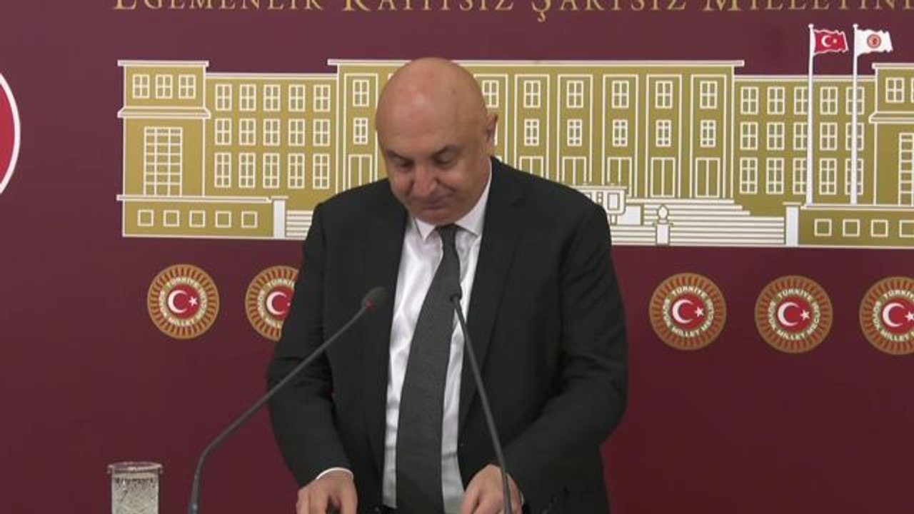 CHP'li Özkoç: "Milletine Sürtük Diyen, Milletine Çürük Diyen Bir Cumhurbaşkanının İtibarı Söz Konusu Olamaz"