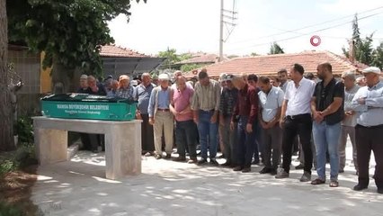 Ailesi uyurken evi yakan babanın cenazesi defnedildi