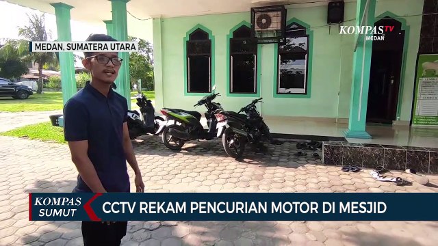 Maling Motor Terekam CCTV Saat Beraksi di Masjid