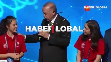 Erdoğan'dan uzay başvurusu için yaşı tutmayan öğrenciye: “Yapma ya! E yaşını büyütürüz.”