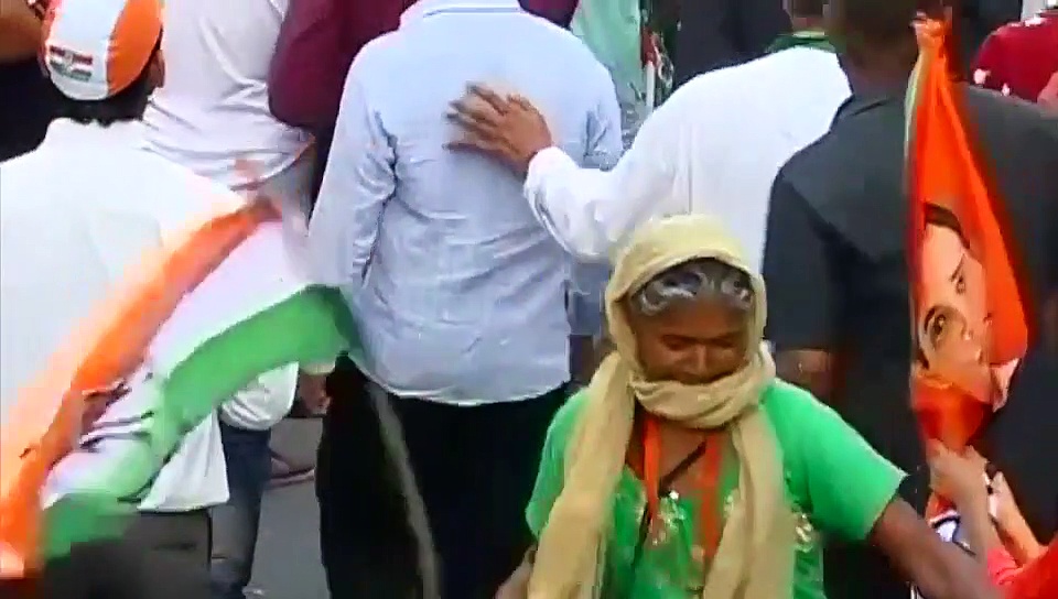 സംയുക്ത പ്രക്ഷോഭത്തില്‍ തിരിച്ചടി, ഗുണം കേന്ദ്രസര്‍ക്കാറിനോ? അഭിപ്രായ സര്‍വേ ഫലം