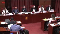 Barrientos denuncia la sobrecarga de los juzgados de Cataluña y ERC y JxCat le exigen más catalán