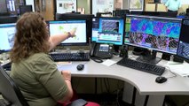 Centro Nacional de Meteorología de Brownsville, explica cómo se preparan para mantenernos seguros Los detalles con Kim Meza