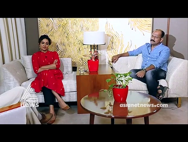 'ഡബ്ല്യൂസിസിയില്‍ അംഗമാണ്, ആക്ടീവല്ല'; കാരണം പറഞ്ഞ് മഞ്ജു വാര്യര്‍