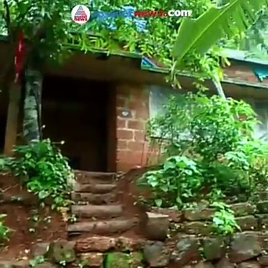 ആകെയുള്ളത് ഒമ്പത് സെന്റും പണിതീരാത്ത വീടും, നാല് സെന്റ് ദുരിതബാധിതര്‍ക്ക് നല്‍കി ബൈജു