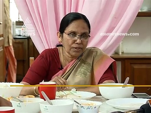 നിപയ്‌ക്കെതിരെ പോരാടിയ സംഘത്തിനുള്ള അംഗീകാരമാണ് സ്ത്രീശക്തി പുരസ്‌കാരമെന്ന് ശൈലജ ടീച്ചര്‍