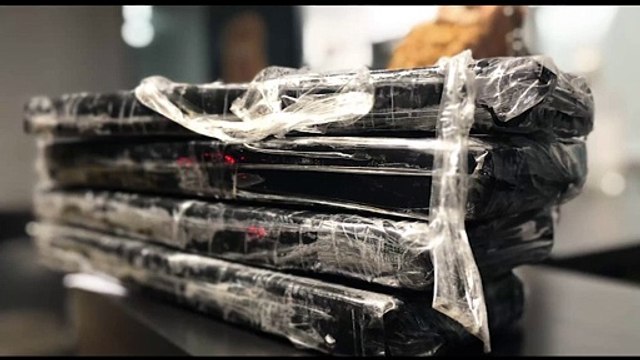 Mulher é detida com veículo com placa clonada e quase quatro quilos de maconha