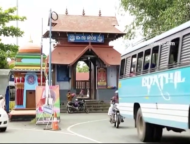 മഹാത്മാവിന്‍റെ കാല്പാടുകള്‍