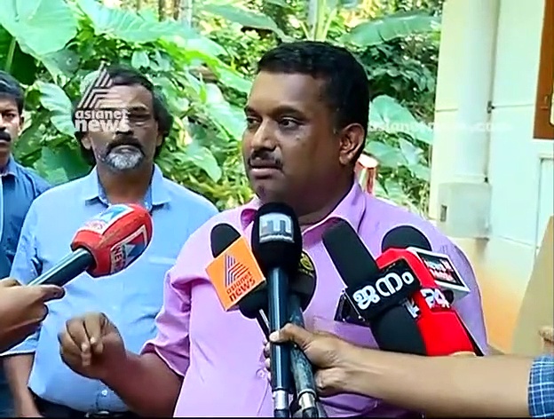 രാഷ്ട്രപതിയേയും ചാണക്യനേയും കാത്തോളണെ ജനാതിപത്യ ദൈവങ്ങളെ | കവർ സ്റ്റോറി