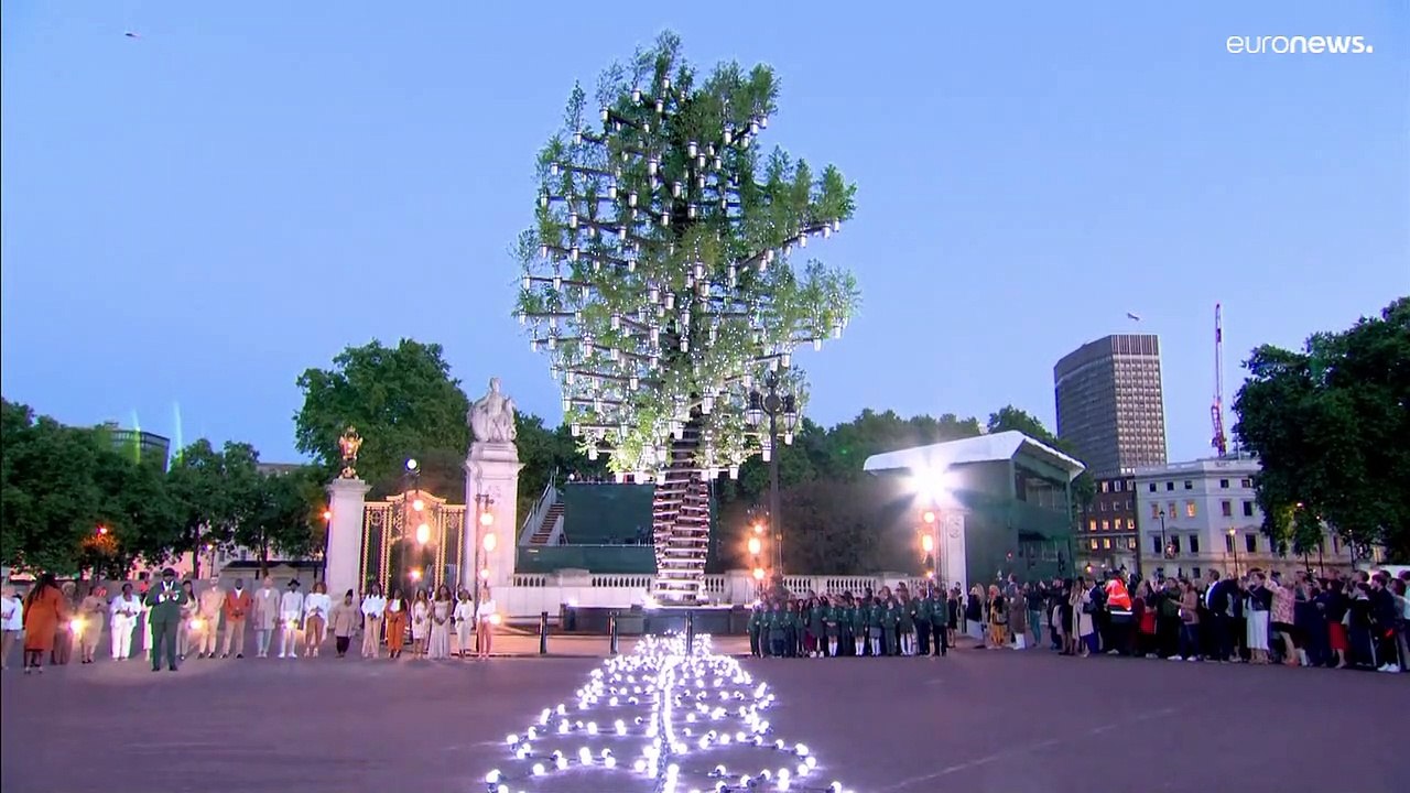 Weltweite Leuchtfeuer zum 70. Thronjubiläum - Queen sagt Gottesdienst ab