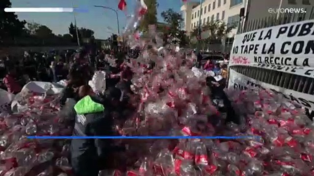 Μπουένος Άιρες: Διαμαρτυρία στα γραφεία της Coc...