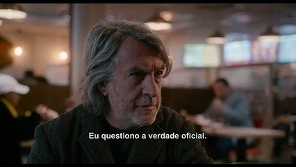 Um Intruso no Porão Trailer Legendado