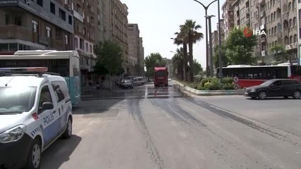 İnşaatı denetlerken ölümden döndü... Düştüğü yerden vinçle kurtarıldı