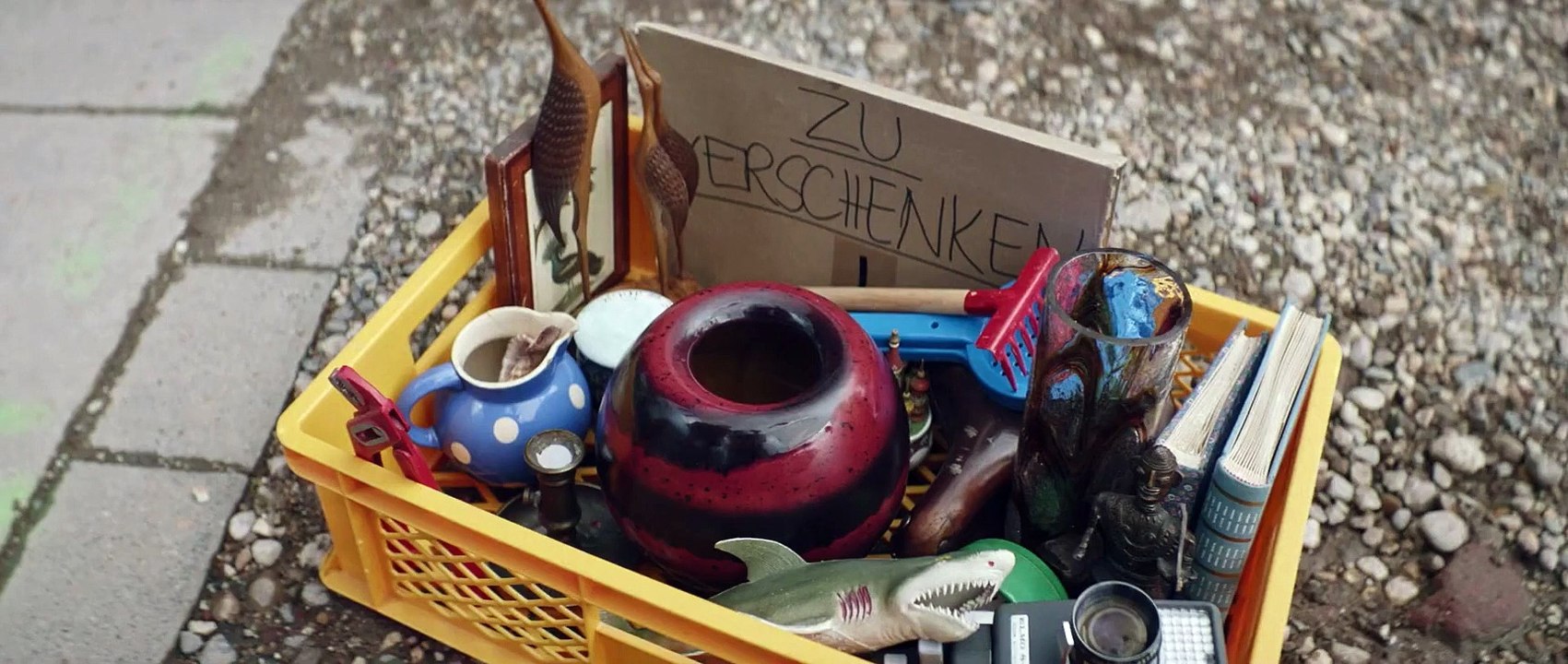 Alles in bester Ordnung Trailer DF