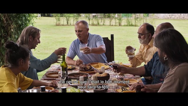 Karnawal Bande-annonce VO