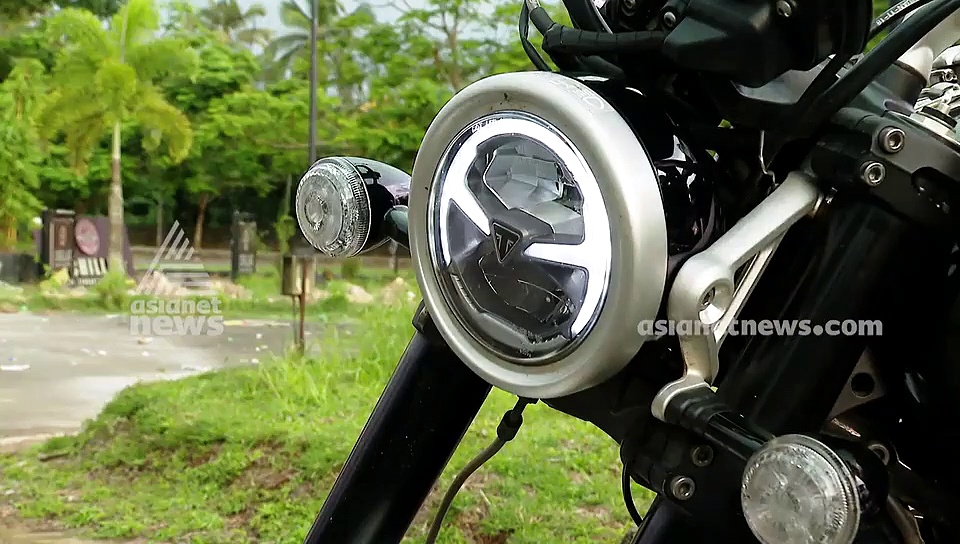 ക്ലാസ്സിക് ലുക്കുമായി ട്രയംഫ് സ്ക്രാമ്പ്ലര്‍ | സ്മാർട്ട് ഡ്രൈവ്