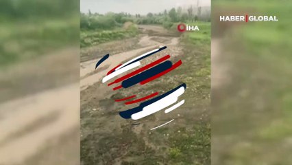 Ceviz büyüklüğünde dolu yağdı, tarım arazileri büyük hasar gördü