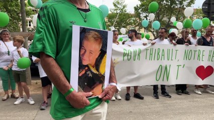 Harcèlement scolaire : Une marche blanche pour Thibault, 10 ans, qui s'est donné la mort