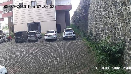 İstinat duvarının çöküşü böyle görüntülendi