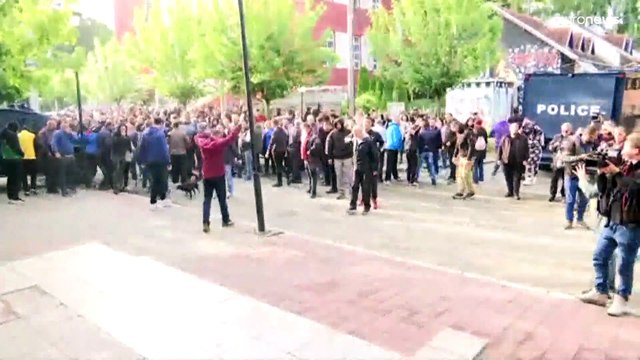 شاهد: في كوسوفو ـ تجدد المواجهات بين الأقلية الصربية وقوات الأمن