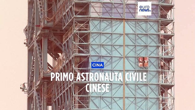 La Cina lancia il primo civile nello spazio e annuncia: Astronauti sulla Luna prima del 2030