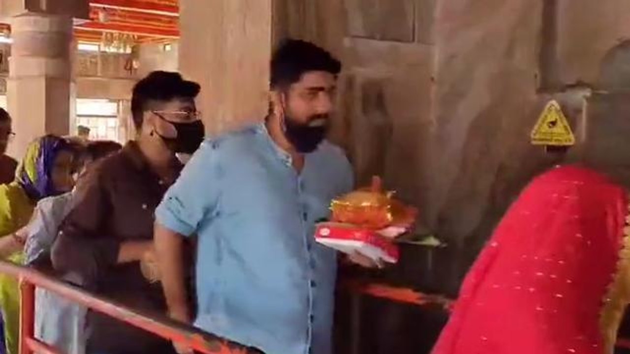 बलरामपुर: शक्तिपीठ देवीपाटन में उमड़ा आस्था का जन सैलाब, सुरक्षा के भी कड़े इंतजाम