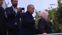 Cumhurbaşkanı Recep Tayyip Erdoğan eşi Emine Erdoğan'a