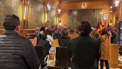 La Diputación de León se despide de Matías Llorente con un sentido aplauso