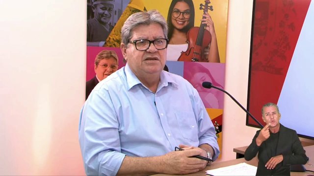 João Azevêdo confirma pagamentos da antecipação do 13º e da folha de maio aos servidores da Paraíba