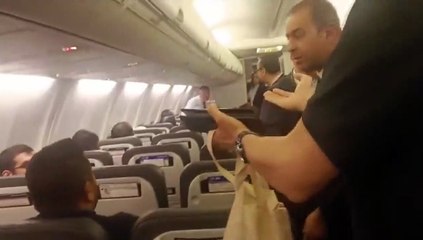 Bakan Nebati ile yolcular arasında "rötar" tartışması: Seçimi AK Parti kazandı, hazmedin kardeşim