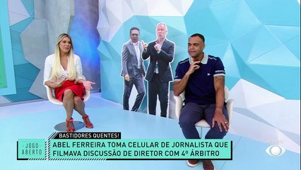 Renata Fan critica Abel Ferreira por tomar celular de jornalista 29/05/2023 17:24:40