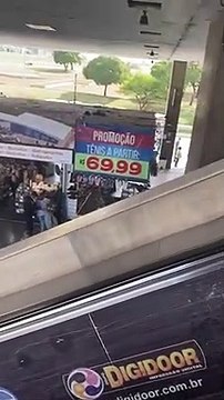 Ambulantes denunciam abordagem da PMDF na Rodoviária do Plano Piloto - Parte 02