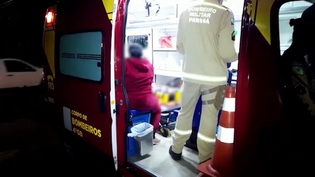 Homem é socorrido pelo Siate vítima de agressão no Universitário